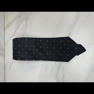 Brooks Brothers classic preppy black/red/white geometric 100% silk necktie